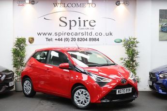 Toyota AYGO VVT-I X-PLAY X-SHIFT TSS