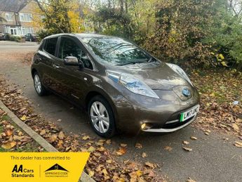 Nissan Leaf 30kWh Tekna Auto 5dr