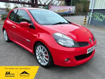 Renault Clio RENAULTSPORT 197