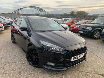 Ford Focus 2.0T EcoBoost ST-3 Euro 6 (s/s) 5dr