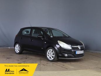 Vauxhall Corsa 1.2i 16v Design Hatchback 5dr Petrol Manual (a/c) (139 g/km, 79 