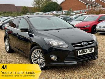 Ford Focus 1.0T EcoBoost Zetec Euro 5 (s/s) 5dr