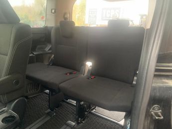 Toyota Voxy 1.8 Esquire Hybrid 7 Seater