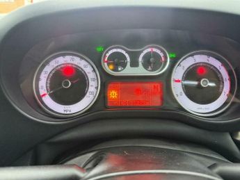 Fiat 500L 1.3 MultiJet Trekking Dualogic Euro 5 (s/s) 5dr