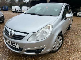 Vauxhall Corsa 1.4i 16v Club 5dr