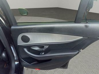 Mercedes-Benz E Class 2.0 E220d SE G-Tronic+ Euro 6 (s/s) 4dr