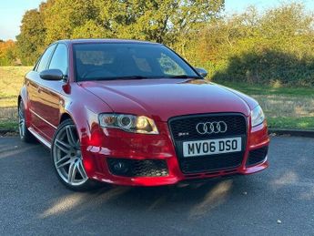 Audi RS4 4.2 quattro 4dr