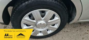 Ford Focus 1.6 LX 5dr