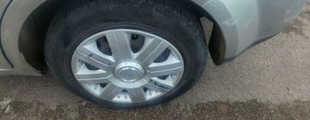 Ford Focus 1.6 LX 5dr