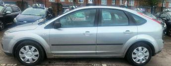 Ford Focus 1.6 LX 5dr