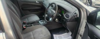 Ford Focus 1.6 LX 5dr