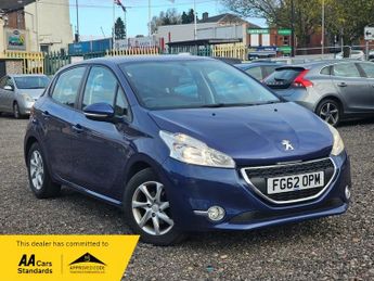 Peugeot 208 1.2 VTi Active Euro 5 5dr