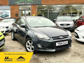 Ford Focus 1.6 Zetec Navigator Powershift Euro 5 5dr