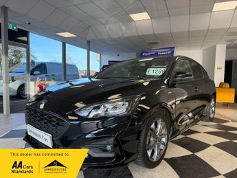 Ford Focus ST-LINE EDITION PETROL MANUAL 44000 MILES