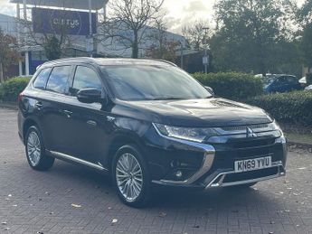 Mitsubishi Outlander PHEV DESIGN