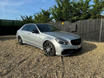 Mercedes E Class 5.5 E63 V8 BiTurbo AMG SpdS MCT Euro 6 (s/s) 4dr