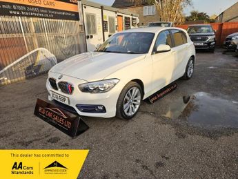 BMW 118 118i SPORT