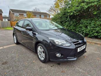 Ford Focus 1.0T EcoBoost Titanium Navigator Euro 5 (s/s) 5dr