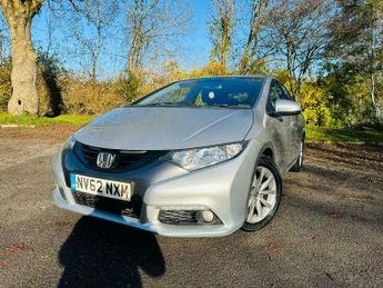 Honda Civic 2.2 i-DTEC ES Euro 5 (s/s) 5dr