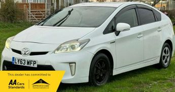 Toyota Prius 1.5 Saloon 4dr Petrol Hybrid CVT (120 g/km, 70 bhp)