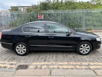 Volkswagen Passat 2.0 FSI SE