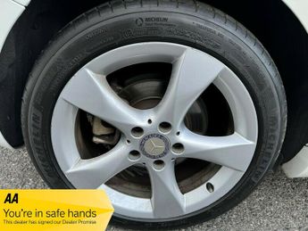 Mercedes-Benz B180 BLUEEFFICIENCY SPORT 1.6 SE AUTO