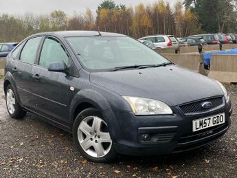 Ford Focus 1.6 Style 5dr