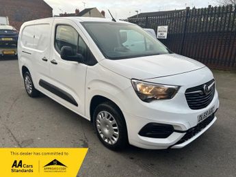 Vauxhall Combo L2H1 2300 SPORTIVE S/S