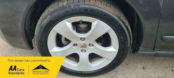 Peugeot 3008 1.6 e-HDi Active EGC Euro 5 (s/s) 5dr