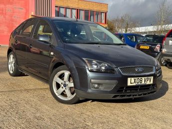 Ford Focus 1.6 Zetec Climate Hatchback 5dr Petrol Manual (161 g/km, 99 bhp)