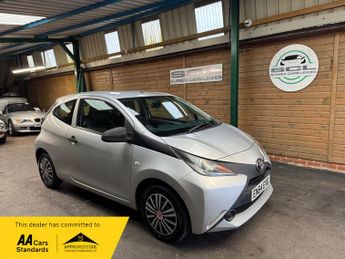 Toyota AYGO VVT-I X