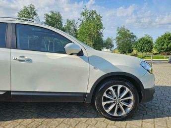 Nissan Qashqai+2 2.0 dCi Tekna Auto 4WD Euro 5 5dr (AVM)