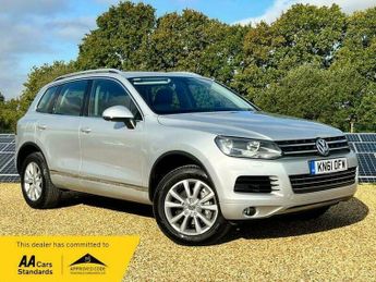 Volkswagen Touareg 3.0 TDI V6 BlueMotion Tech SE Tiptronic 4WD Euro 5 (s/s) 5dr