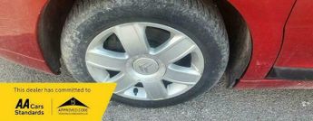 Citroen C4 1.6i 16V SX 5dr