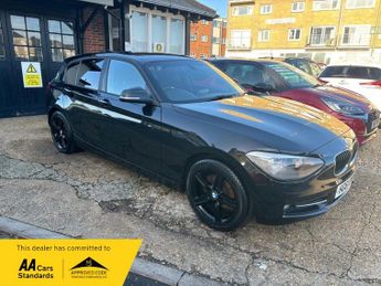 BMW 118 2.0 118d Sport Hatchback 5dr Diesel Manual Euro 5 (s/s) (143 ps)