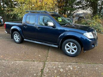 Nissan Navara 2.5 dCi Tekna Auto 4WD Euro 4 4dr