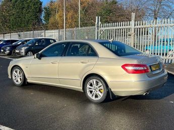 Mercedes-Benz E Class 3.0 E350 CDI V6 BlueEfficiency Sport G-Tronic Euro 5 4dr