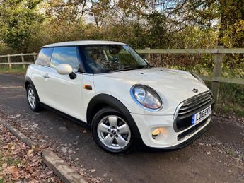 MINI One ONE 1 OWNER DIGITAL MINI SERVICE HISTORY AIR/CON ALLOYWHEELS FRE