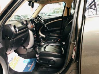 MINI Countryman COOPER D ALL4