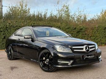 Mercedes C Class 2.1 C220 CDI AMG Sport Edition G-Tronic+ Euro 5 (s/s) 2dr