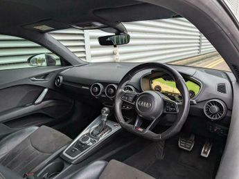 Audi TT 2.0 TFSI S line S Tronic Euro 6 (s/s) 3dr