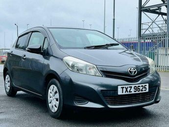 Toyota Yaris 1.33 Dual VVT-i TR Multidrive S Euro 5 5dr