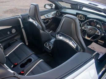 Mercedes C Class AMG C 63 S PREMIUM - Merc FSH - AMG Performance Seats