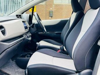Toyota Yaris 1.33 Dual VVT-i TR Multidrive S Euro 5 5dr