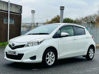 Toyota Yaris 1.33 Dual VVT-i TR Multidrive S Euro 5 5dr