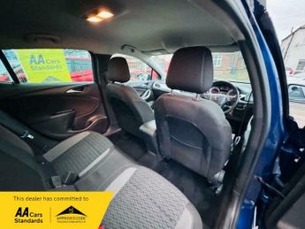 Vauxhall Astra 1.5 Turbo D SRi VX Line Nav Auto Euro 6 (s/s) 5dr