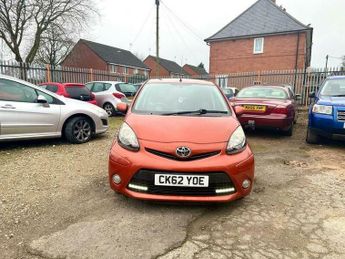 Toyota AYGO 1.0 VVT-i Fire Euro 5 5dr