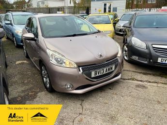 Peugeot 208 ALLURE