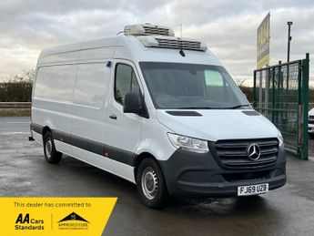 Mercedes Sprinter MERCEDES SPRINTER EURO 6 FRIDGE FREEZER VAN WITH AIRCON. 11,495+