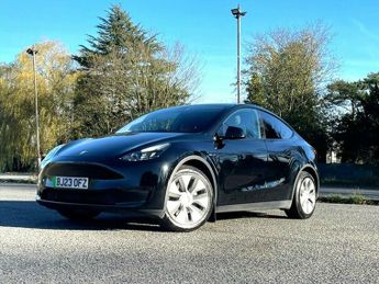 Tesla Model Y LONG RANGE AWD